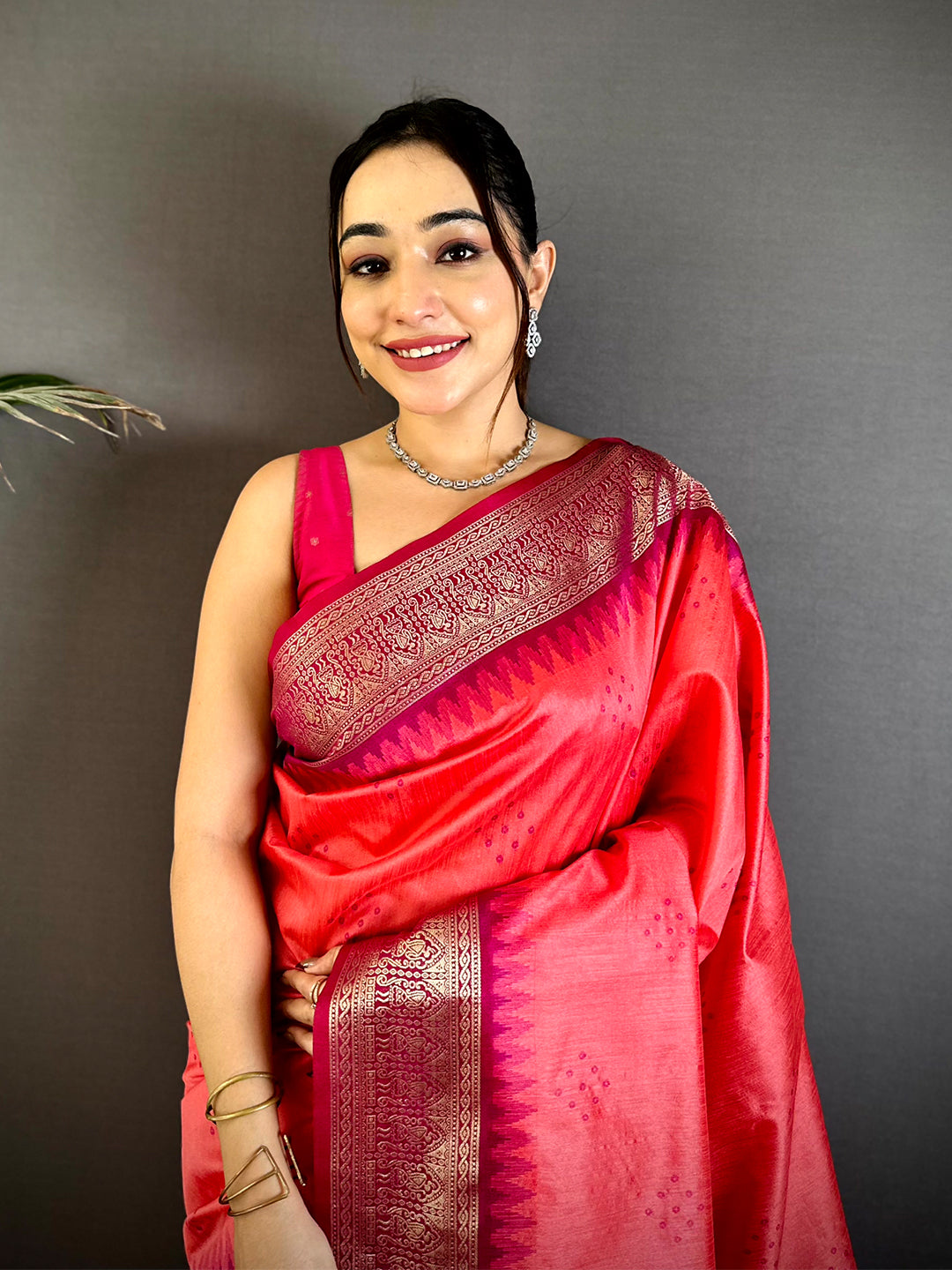 Pink Bandhej Weave Kanchi Pattu Saree