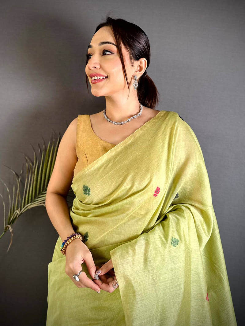 Pista Jamdani Pallu Khadi Linen Saree