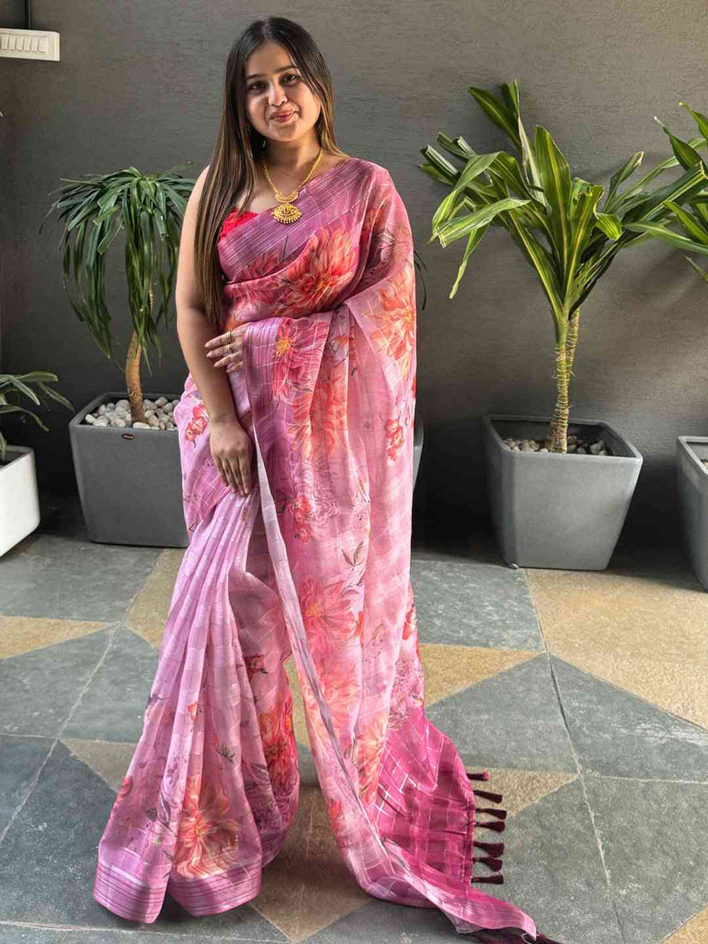 Purple Self Zari Traditional Chex Weaving Floral Print Saree