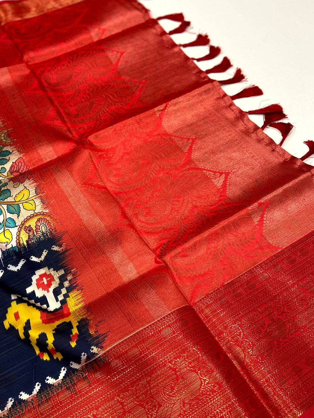 Cream Floral Banarasi Silk Saree