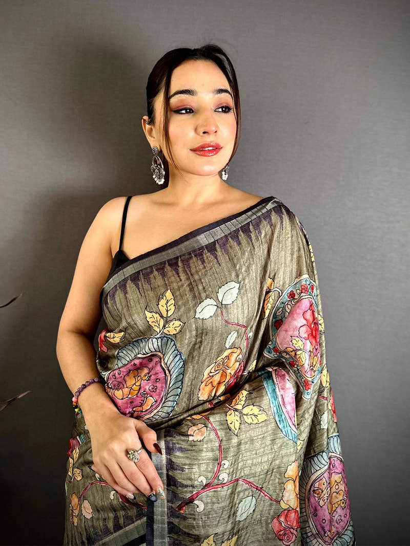 Radiant Pochampally Art Pallu Tussar Saree