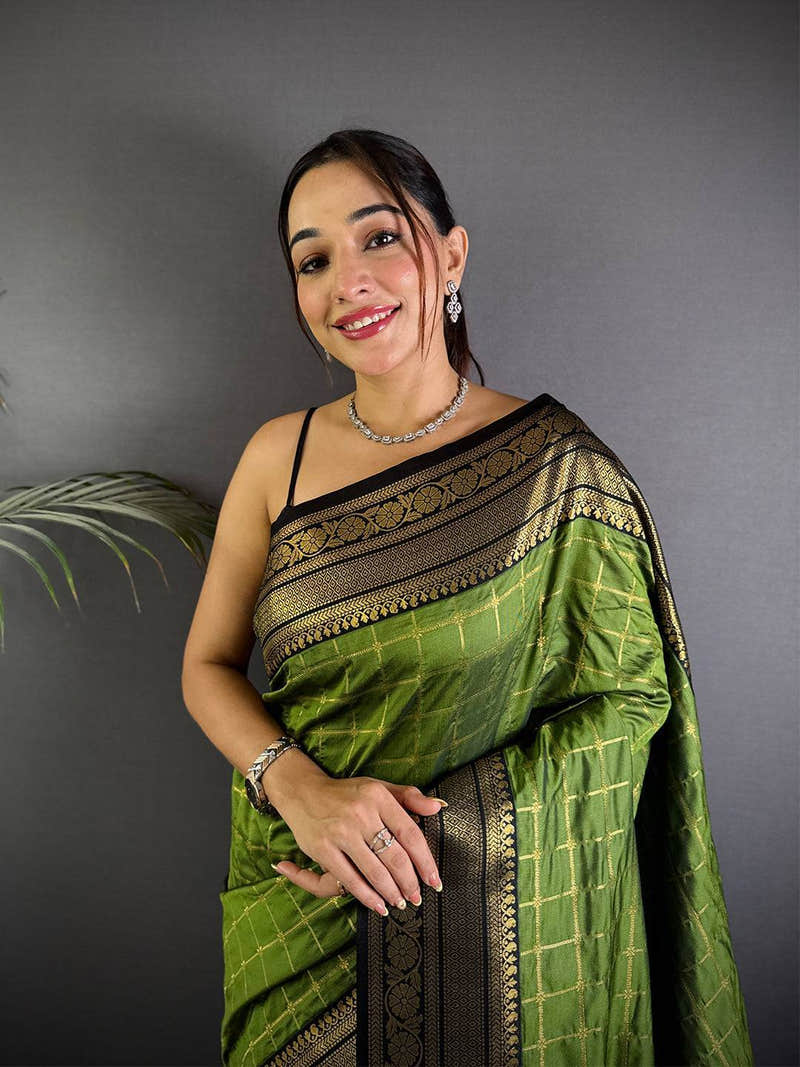 Green Self Chex Soft Silk Saree