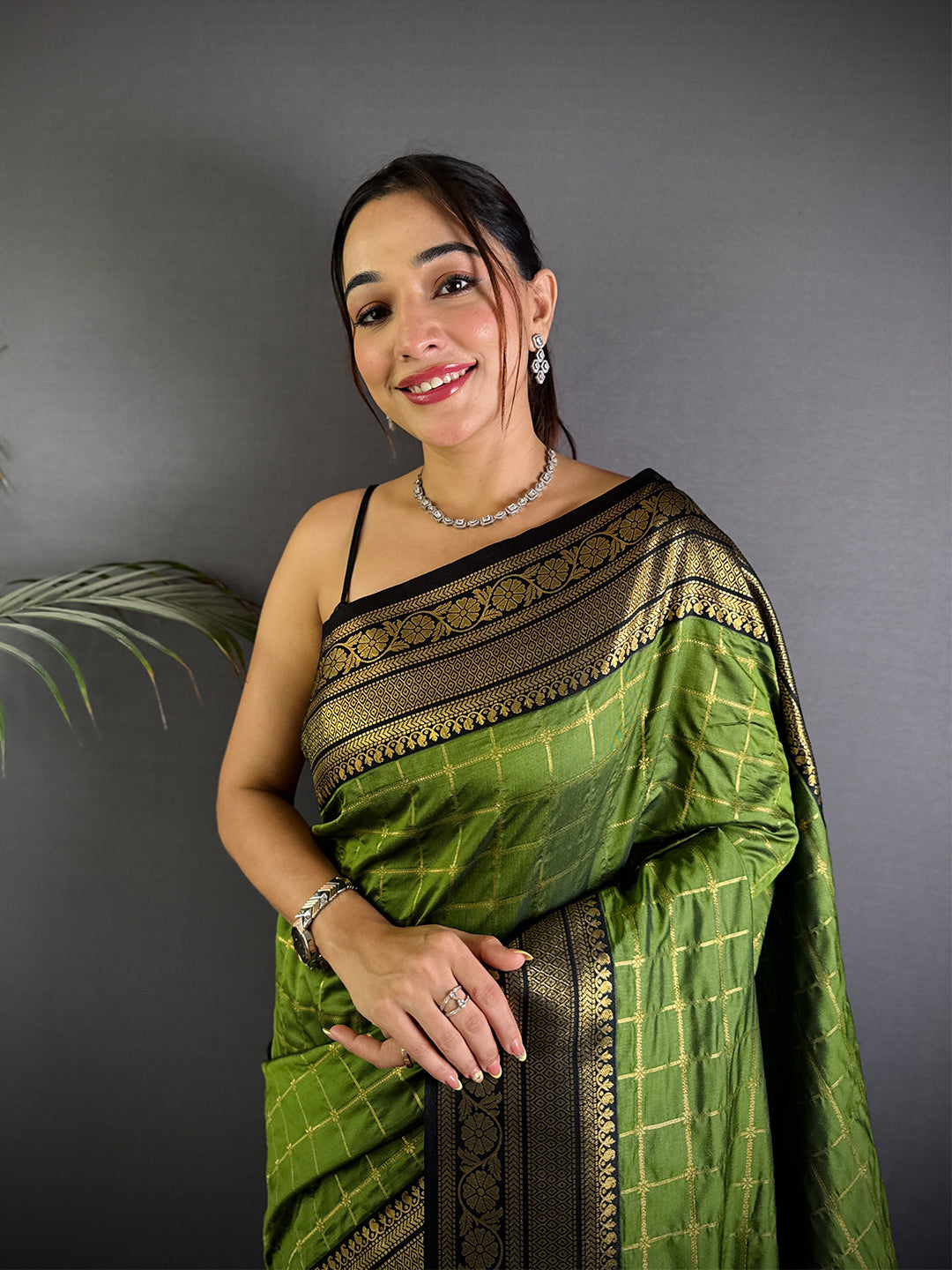 Green Self Chex Soft Silk Saree
