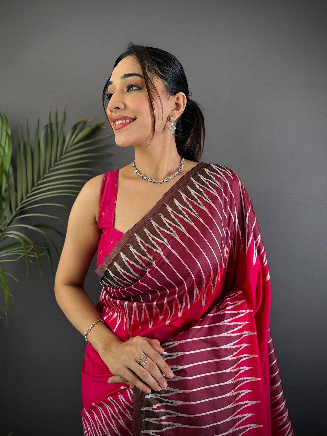 Pink Soft Silk Ikkat Zari Weaving Saree