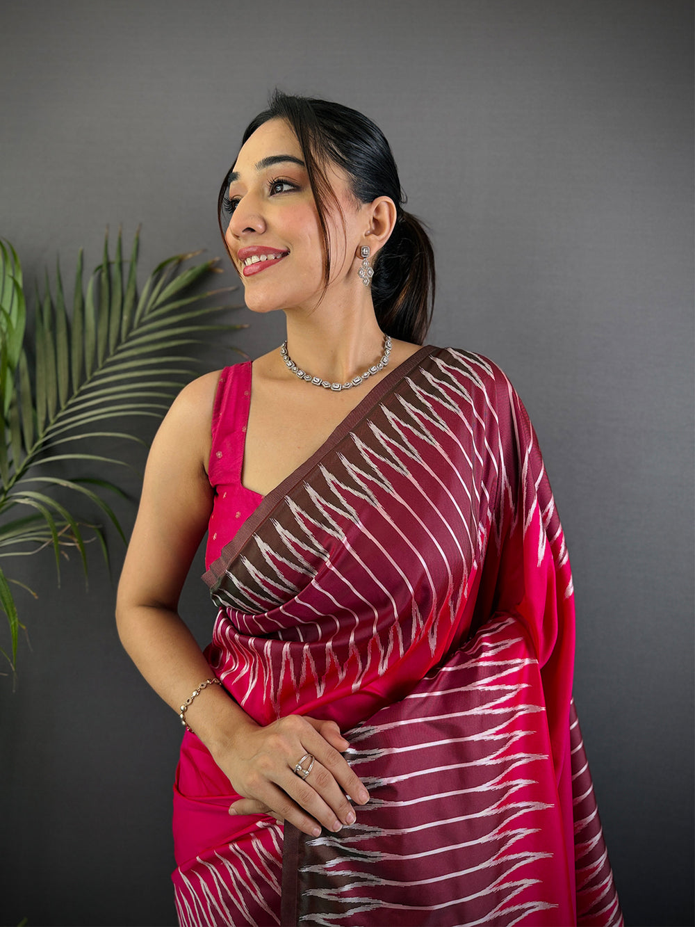 Pink Soft Silk Ikkat Zari Weaving Saree