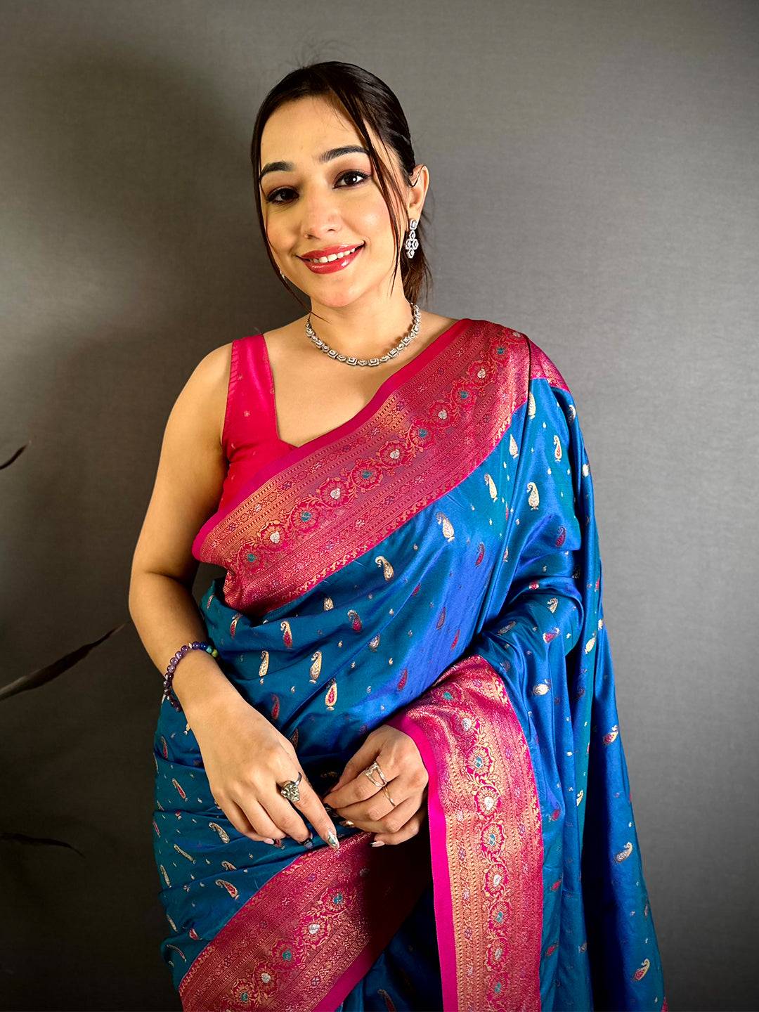 Heritage Dual Shade Kanjivaram Saree
