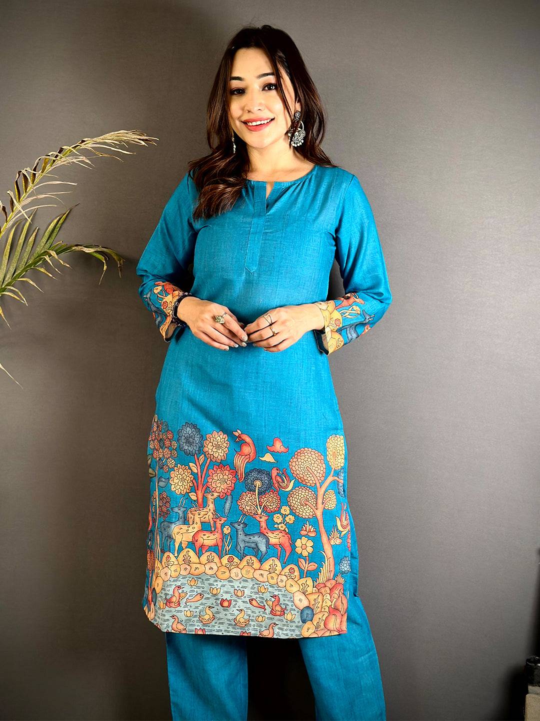 Kalamkari Round Slit Neck Mul Kurti