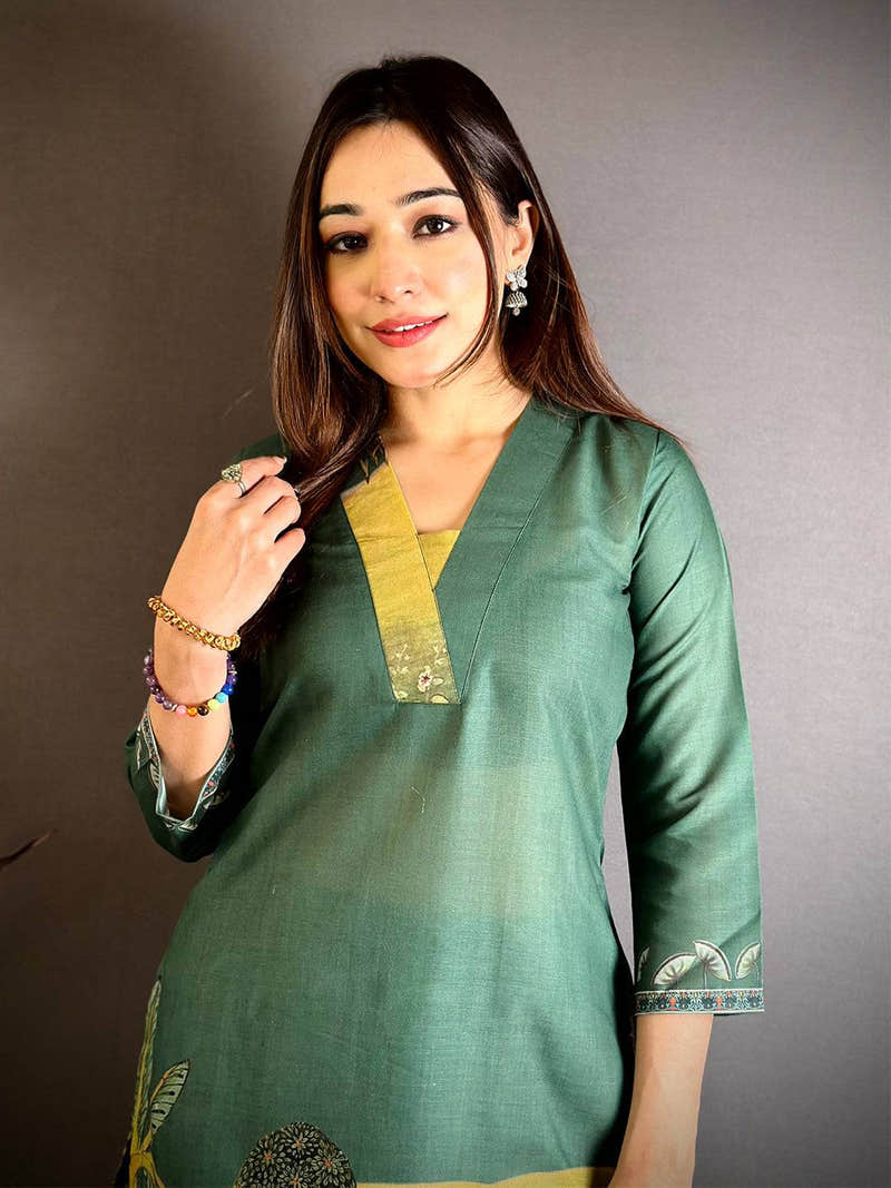 Mul Cotton Overlap Neck Kurti