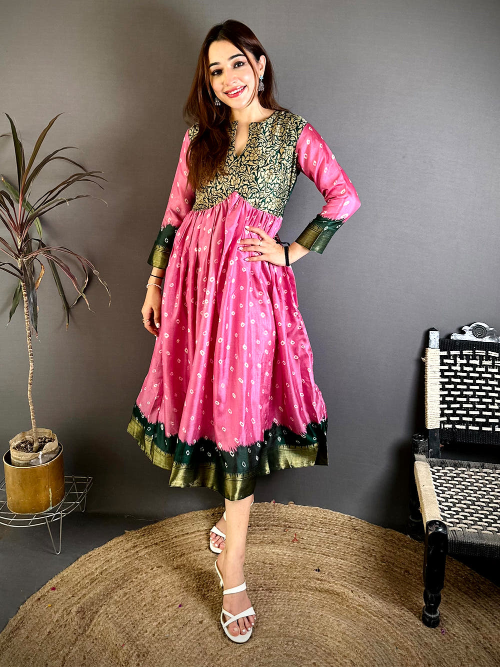 Elegant Soft Dola Silk Round Neck Gown