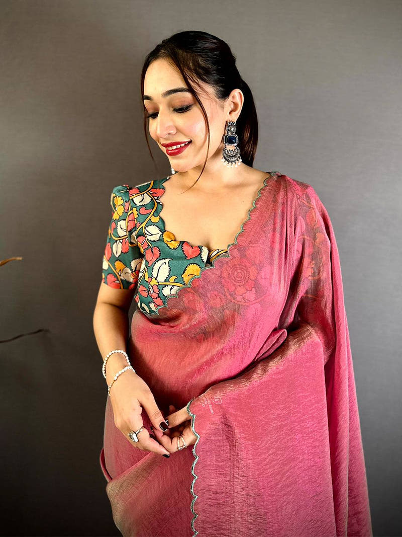 Celebrity Contrast Printed Blouse Silk Saree