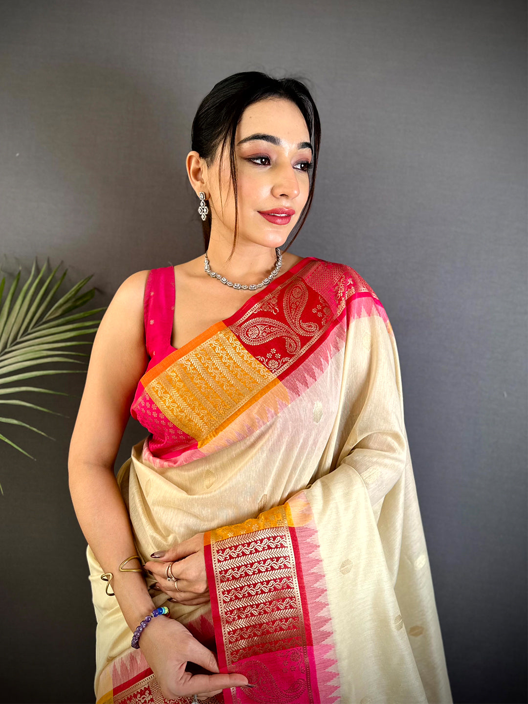 Off White Soft Mull Kanchi Pattu Saree