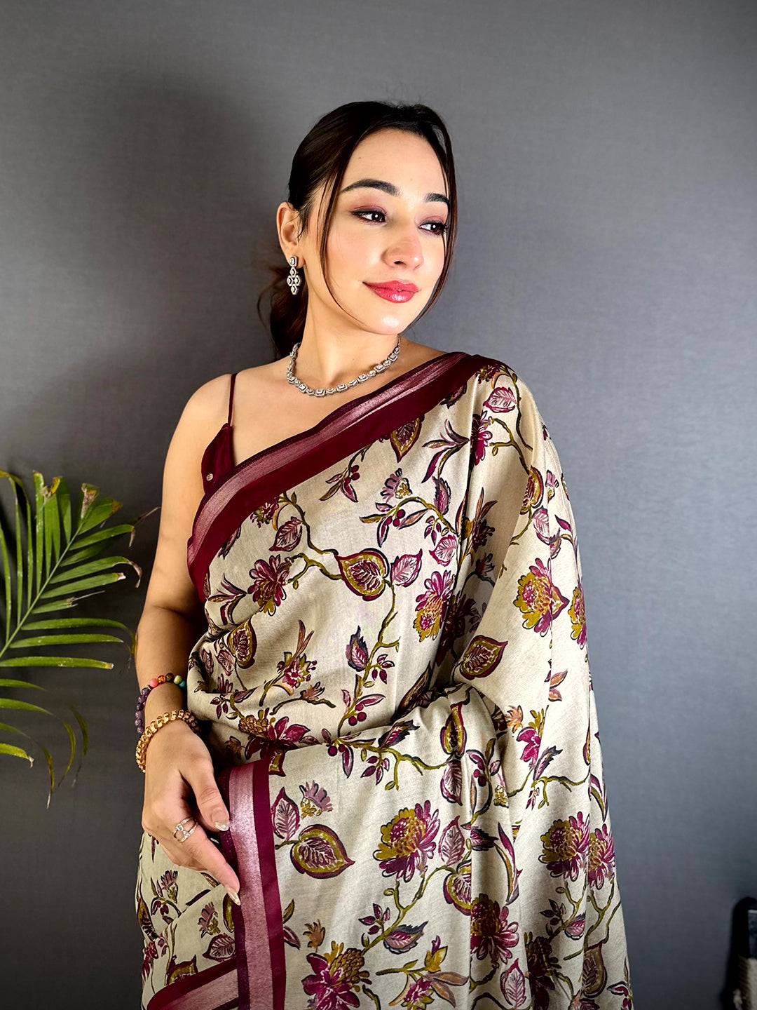 Magenta Floral Phulkari Mul Cotton Saree