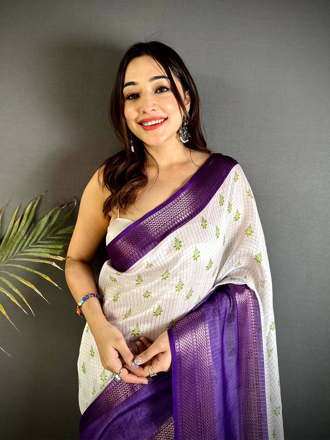 Wine Marshmallow Ikkat Butti Saree
