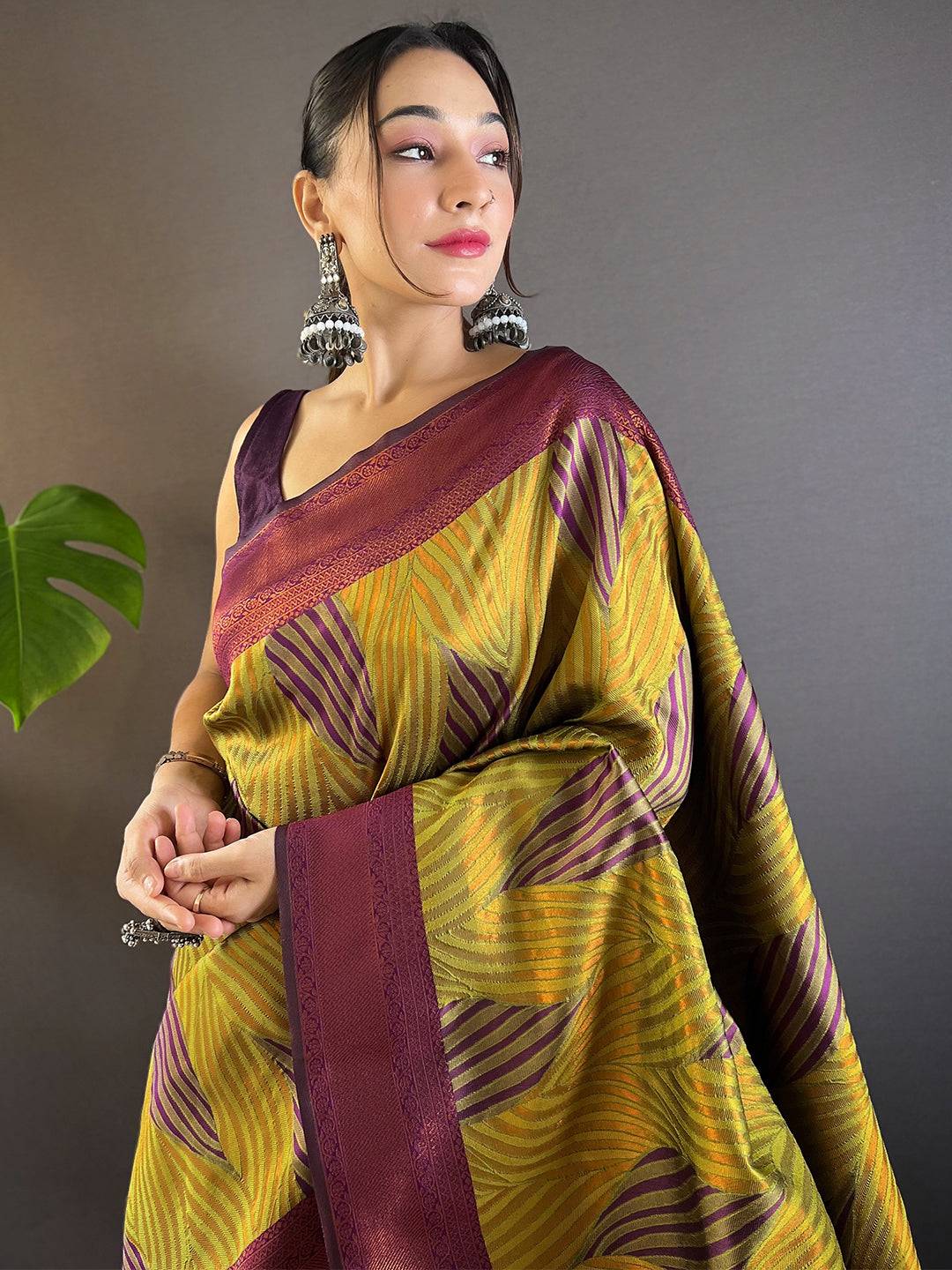 Green Tussar Silk Zari Weaving Ikkat Saree

