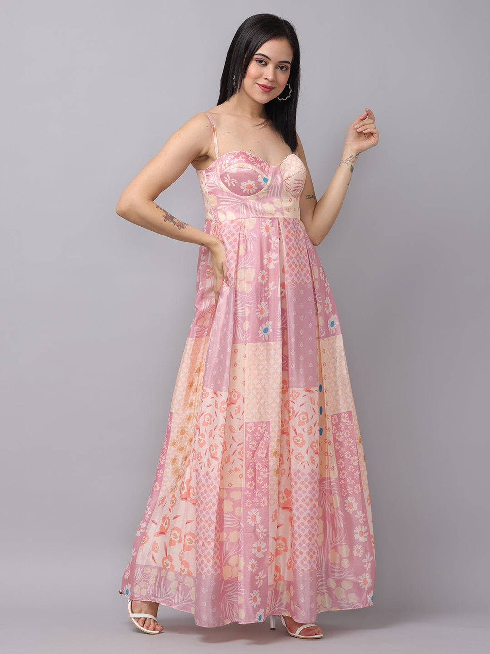Lavender sweetheart neck dress, front view