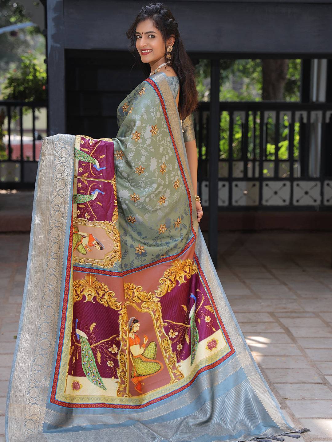Exclusive Viscose Dola Silk Saree With Zari Weaving Pallu