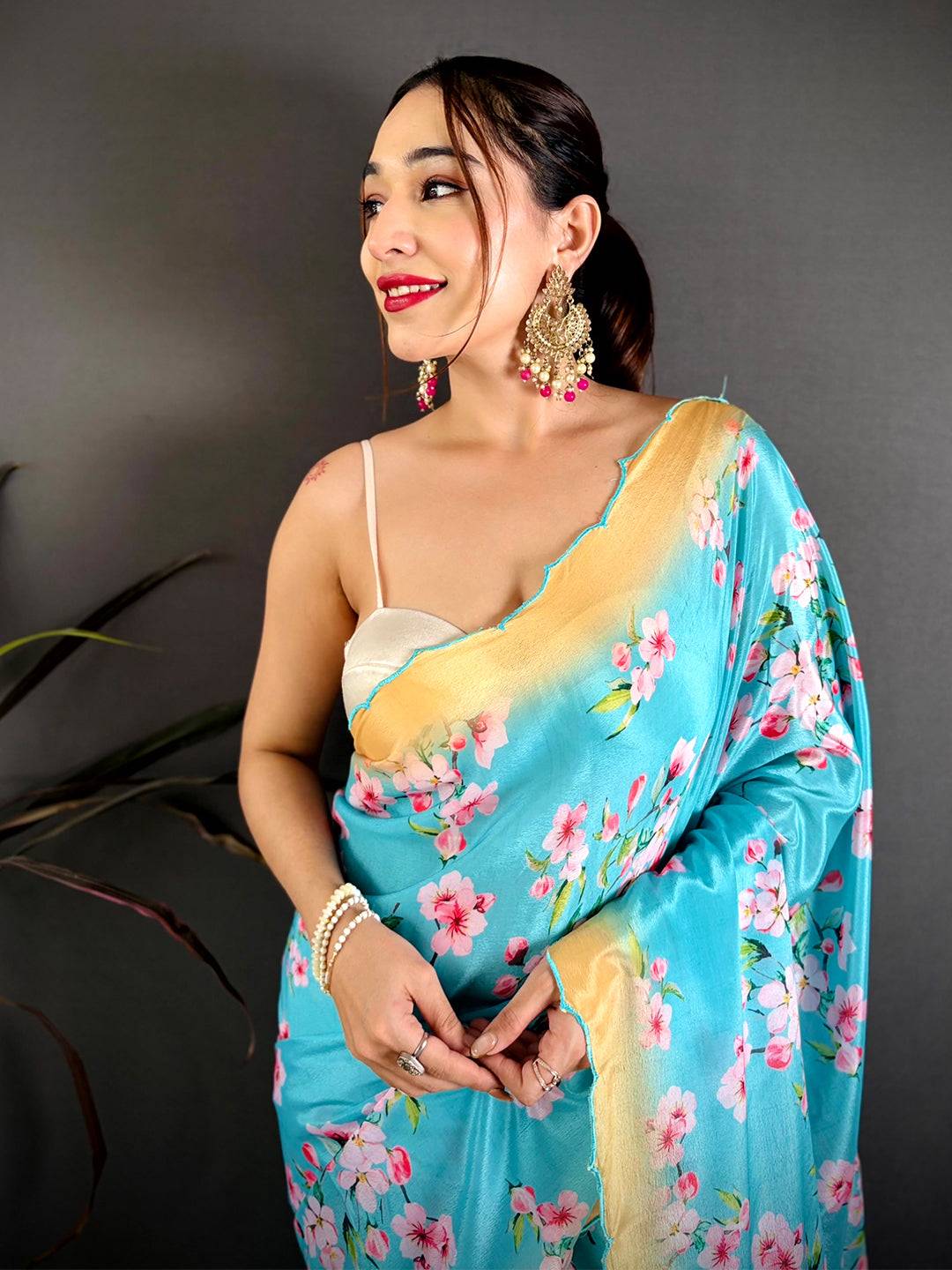 
Heritage Chinnon Embroidered Border Saree