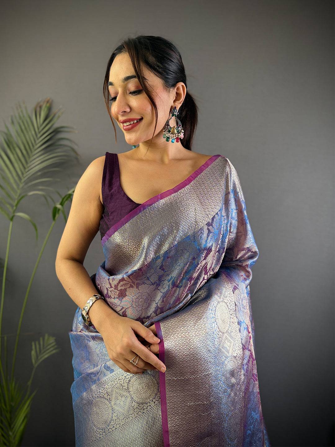 Lavender Bloom Zari Tissue Silk Saree