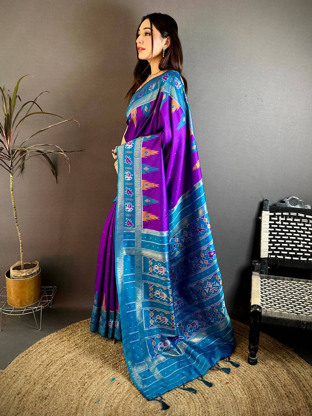 Graceful Soft Silk Patola Weave Saree