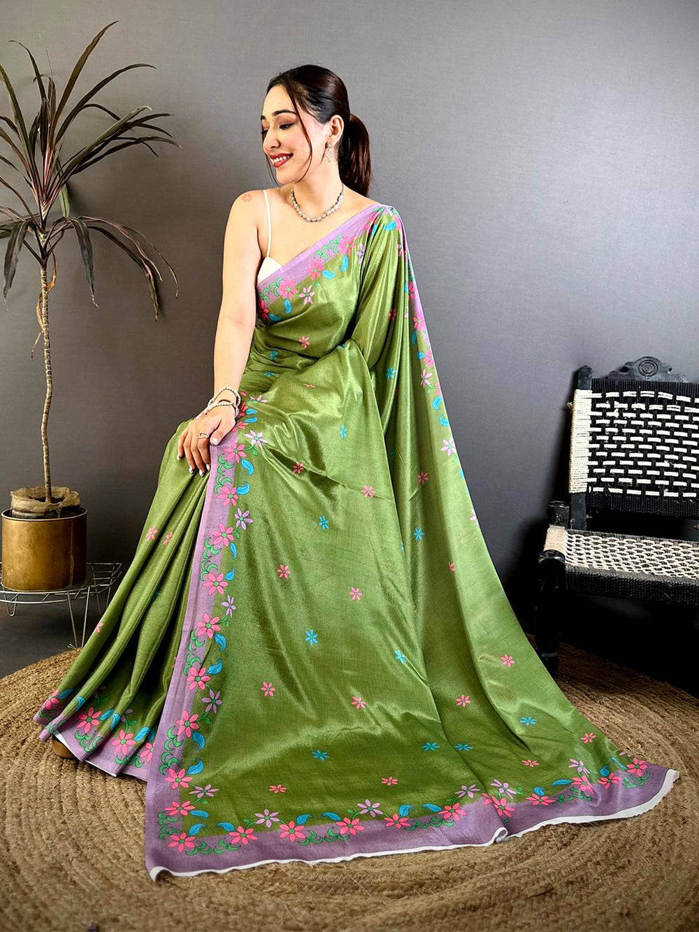 Elegant Floral Printed Green Chiffon Saree