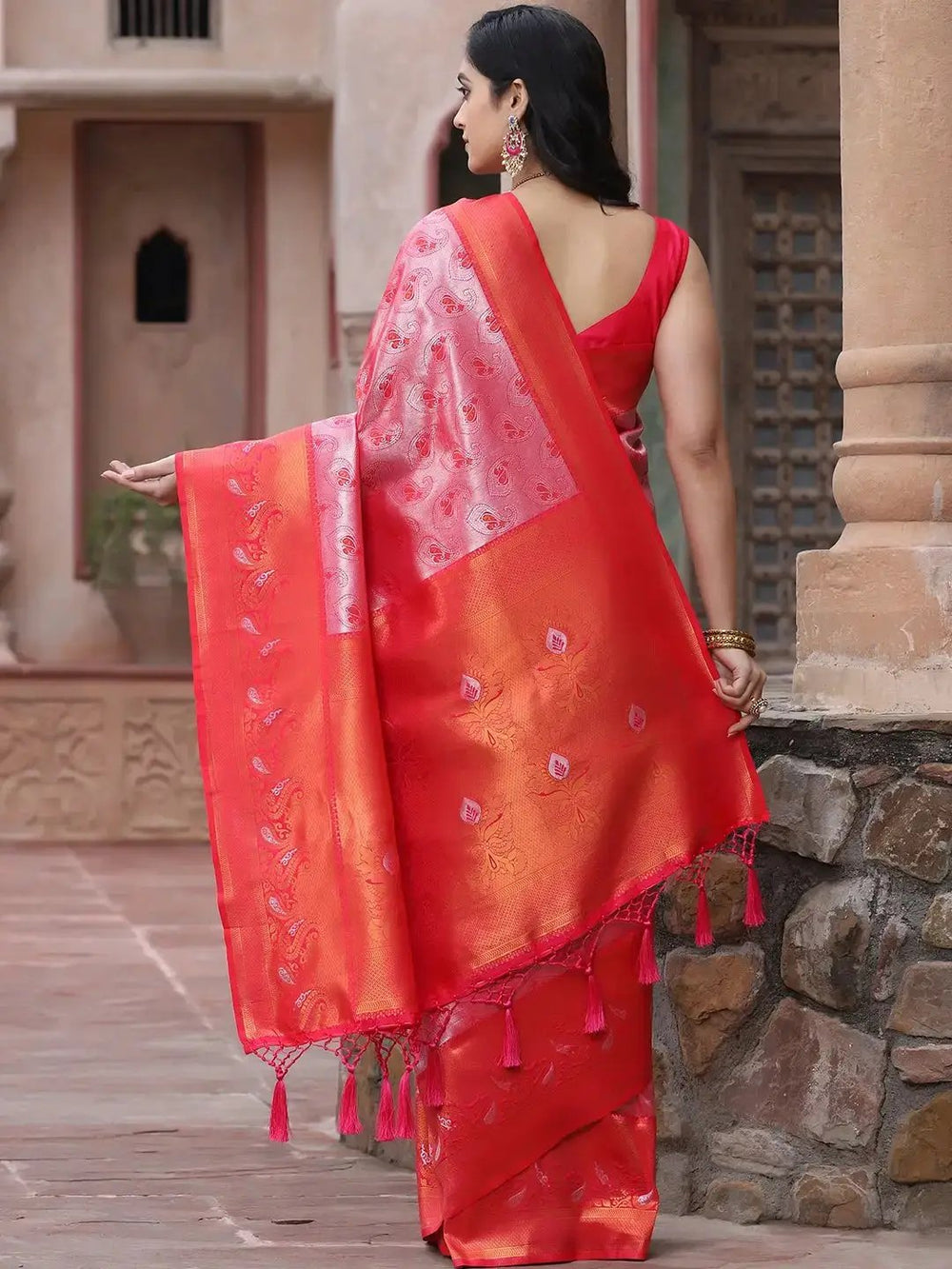 Kanjivaram Silk Saree With Zari Work
