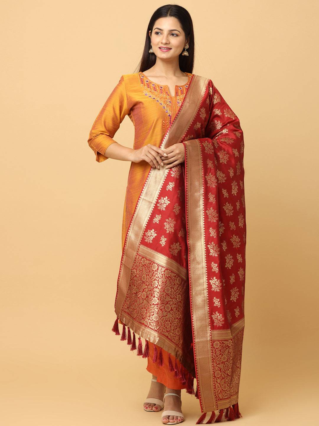 Elegant red silk blend dupatta with intricate patterns