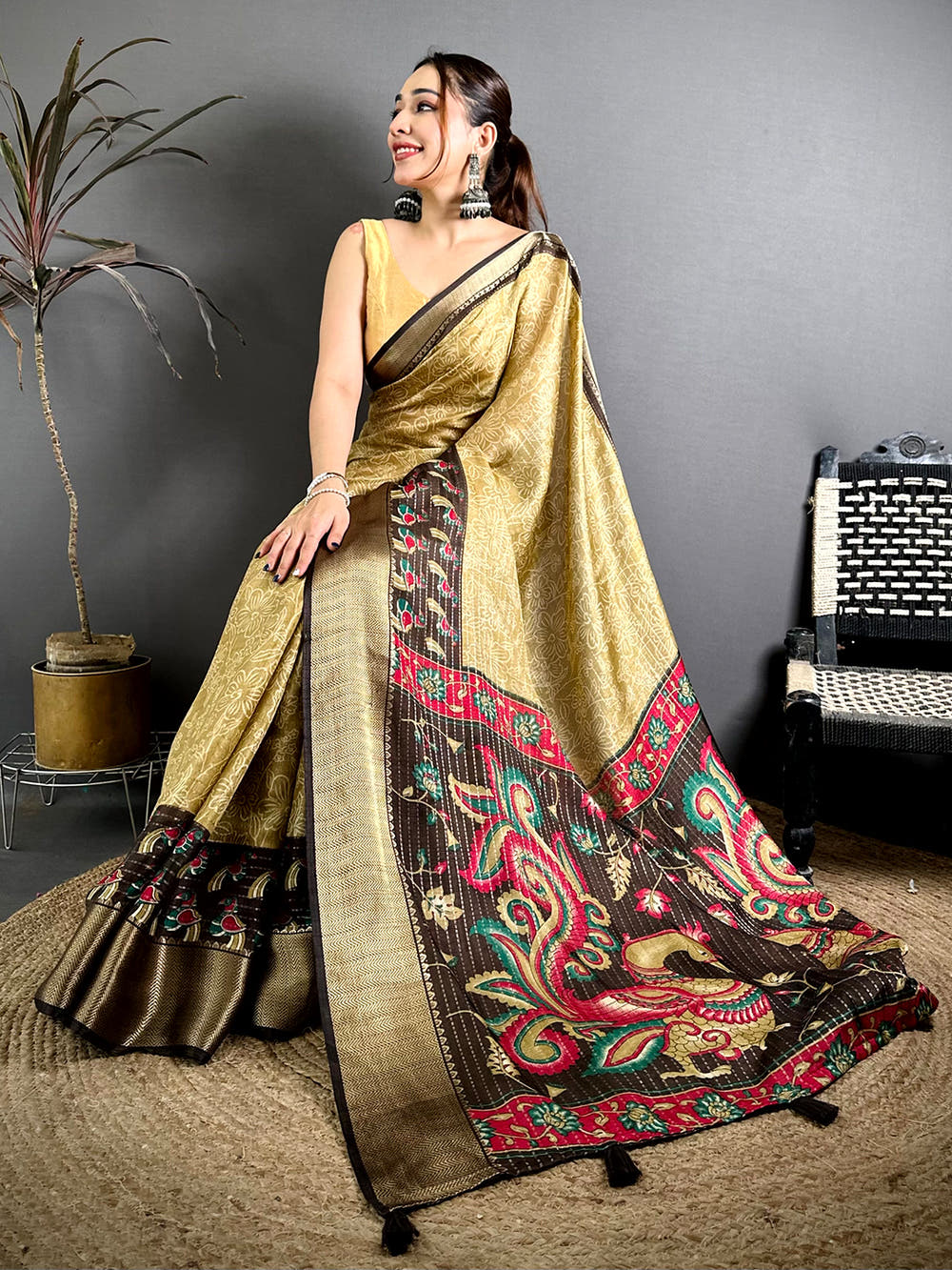 Classic Zari Katha Pattern Kalamkari Saree