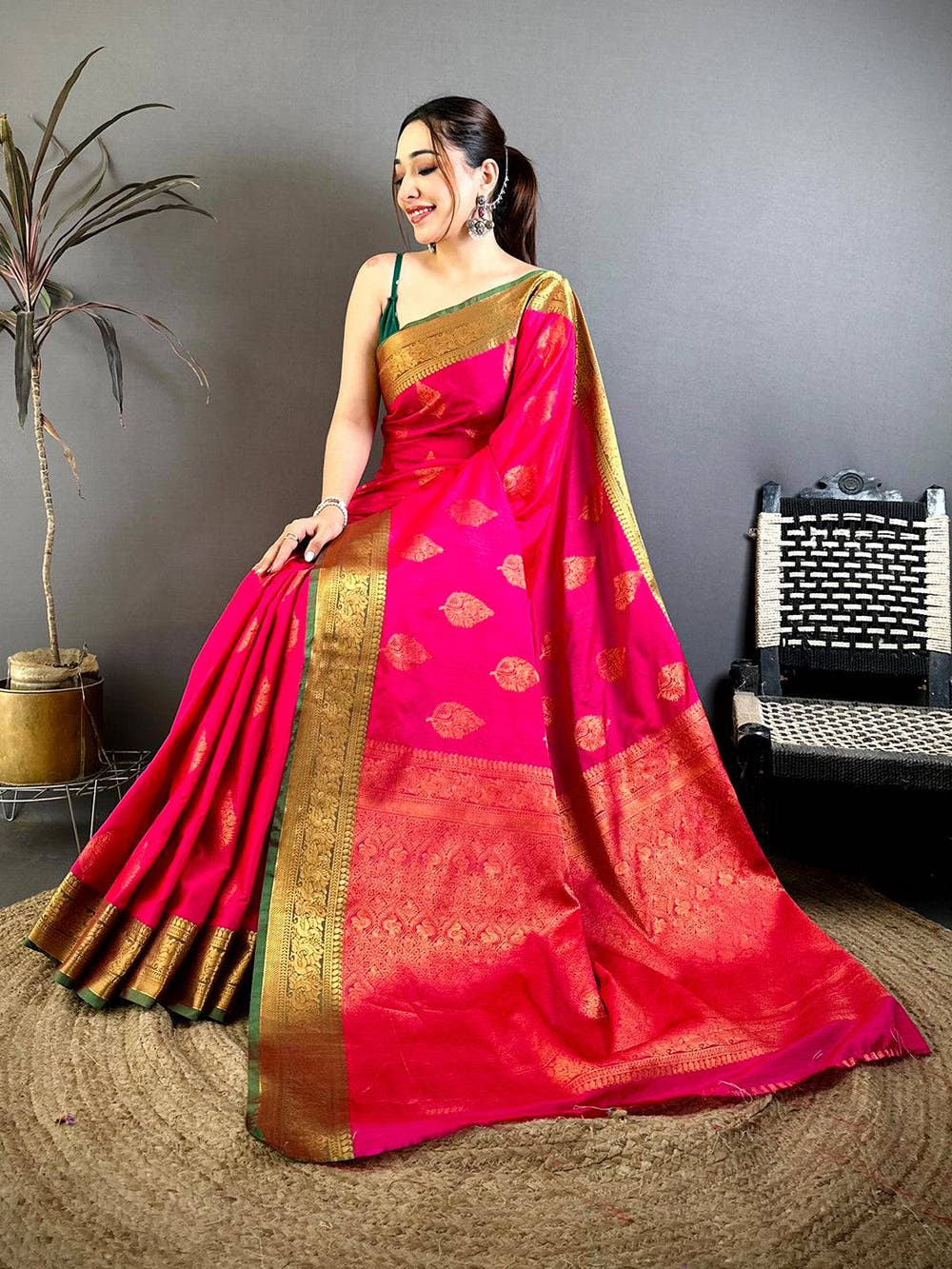 Royal Katan Tussar Feel Zari Border Saree
