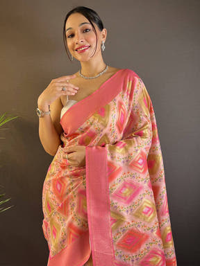 Daisy Pink Flower Vely Print Saree

