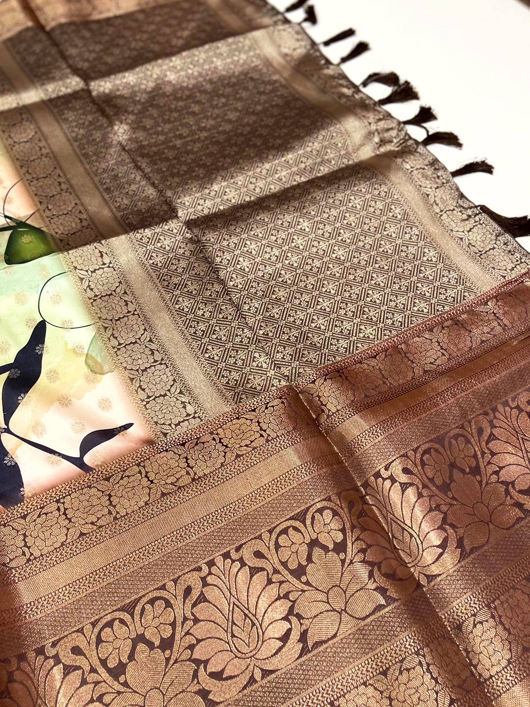 Stylish Banarasi Floral Print Saree