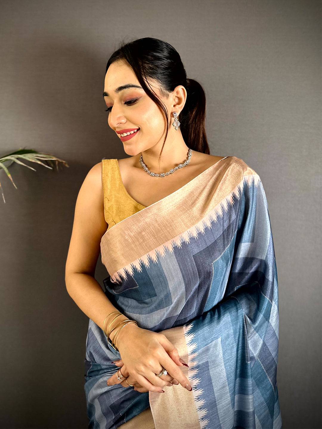Graceful Linen Kalamkari Pallu Saree