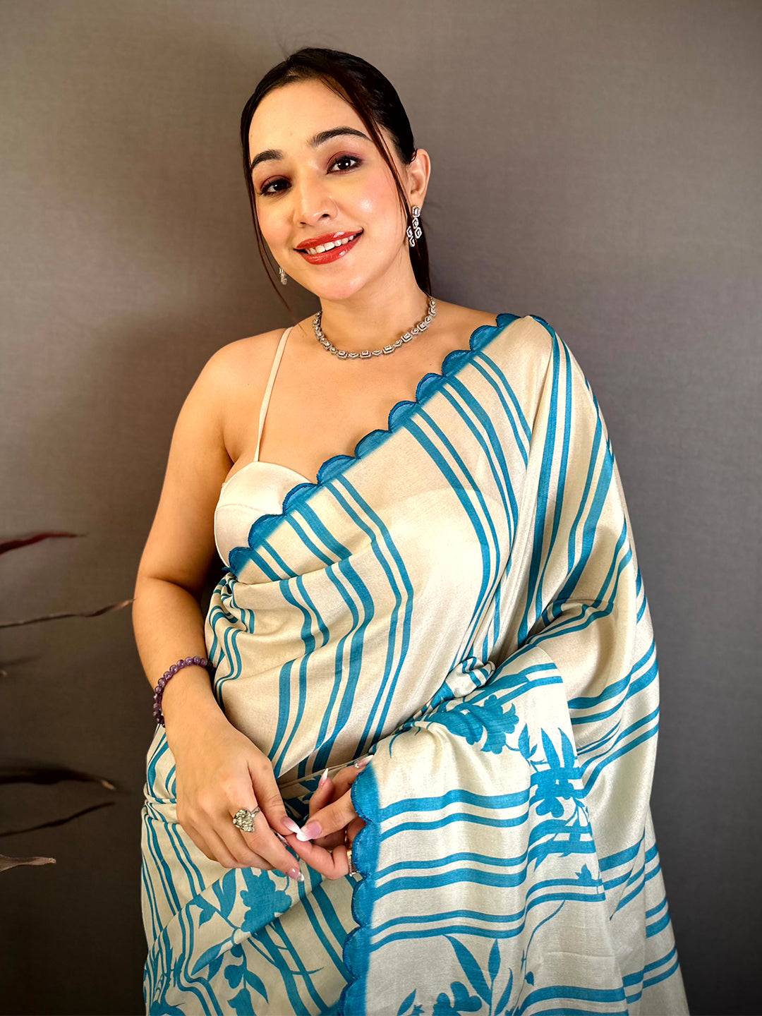 Graceful Tussar Cutwork Floral Saree