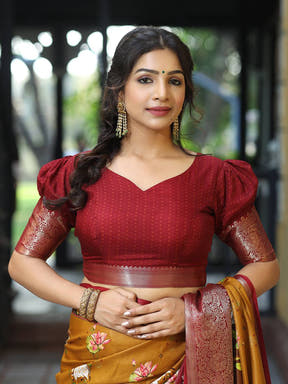 Pichwai Print Zari Weaving Pallu Saree In Mustard Colour