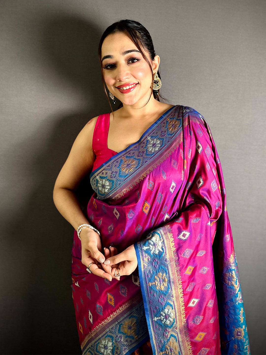 Classic Silk Ikkat Pochampally Weaving Saree