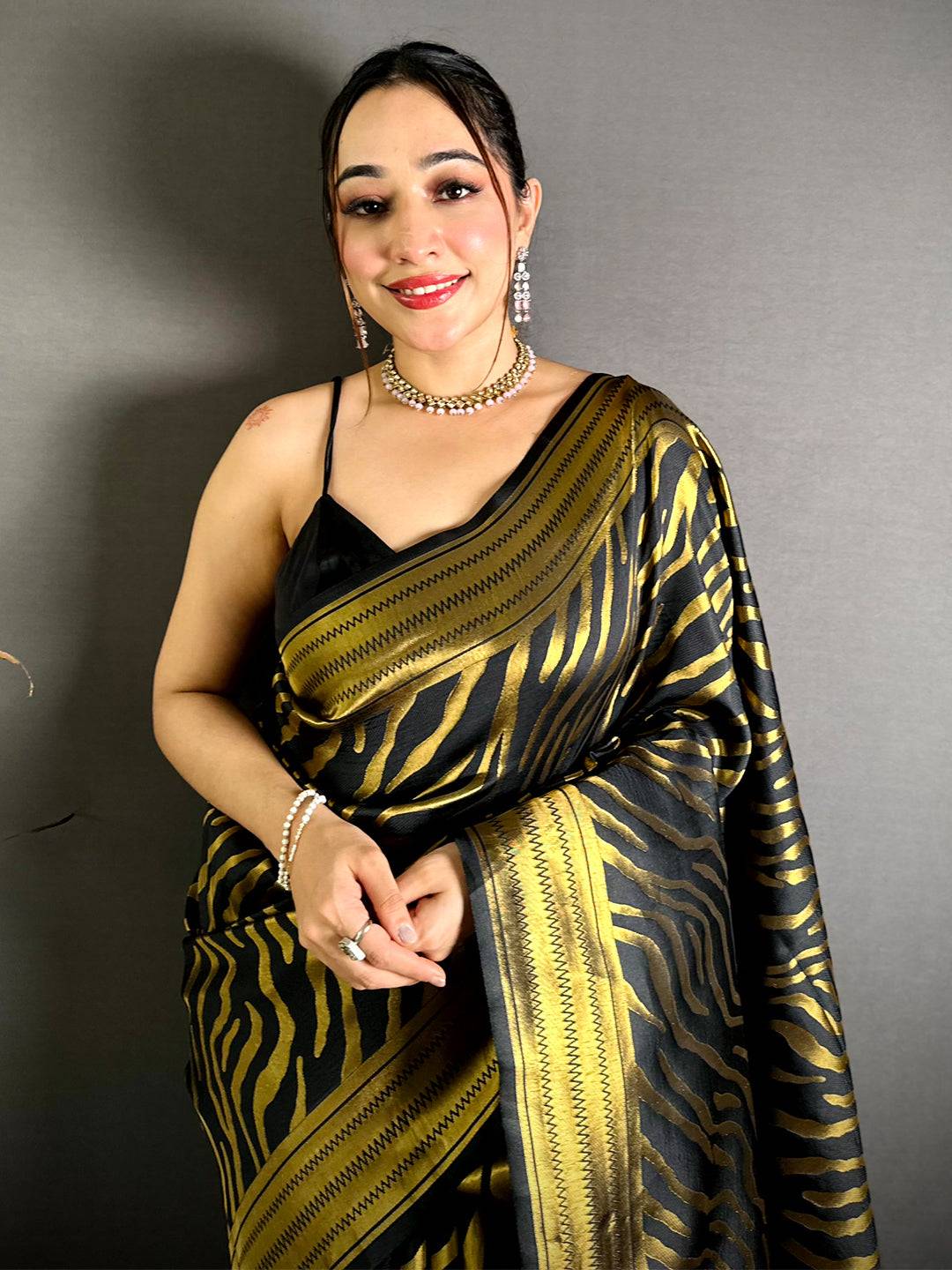 Banarasi Katan Silk Zebra Stripe Zari Saree