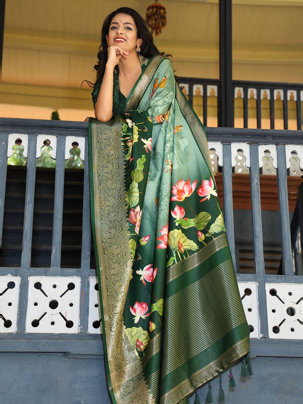Green Colour Pure Viscose Dola Silk Saree with Floral Print