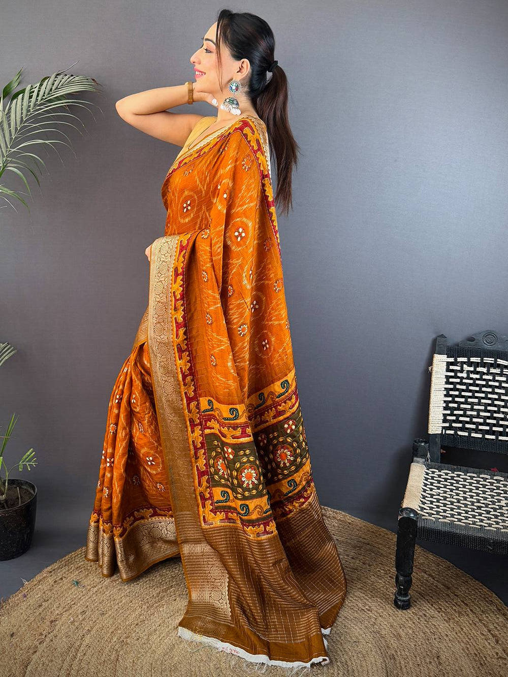 Elegant Viscose Block Print Saree