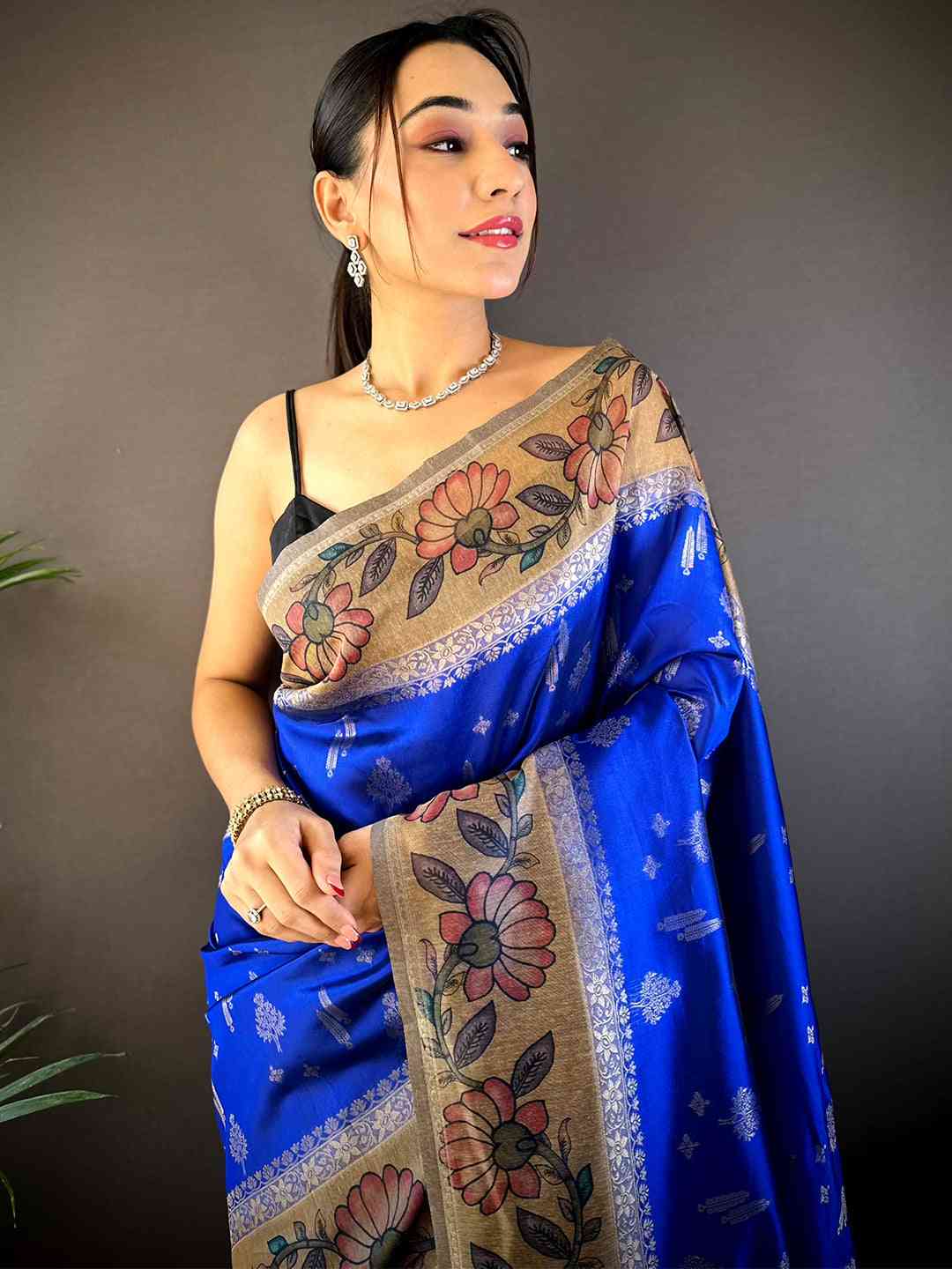 Royal Blue Soft Silk Kalamkari Printed Pallu Saree