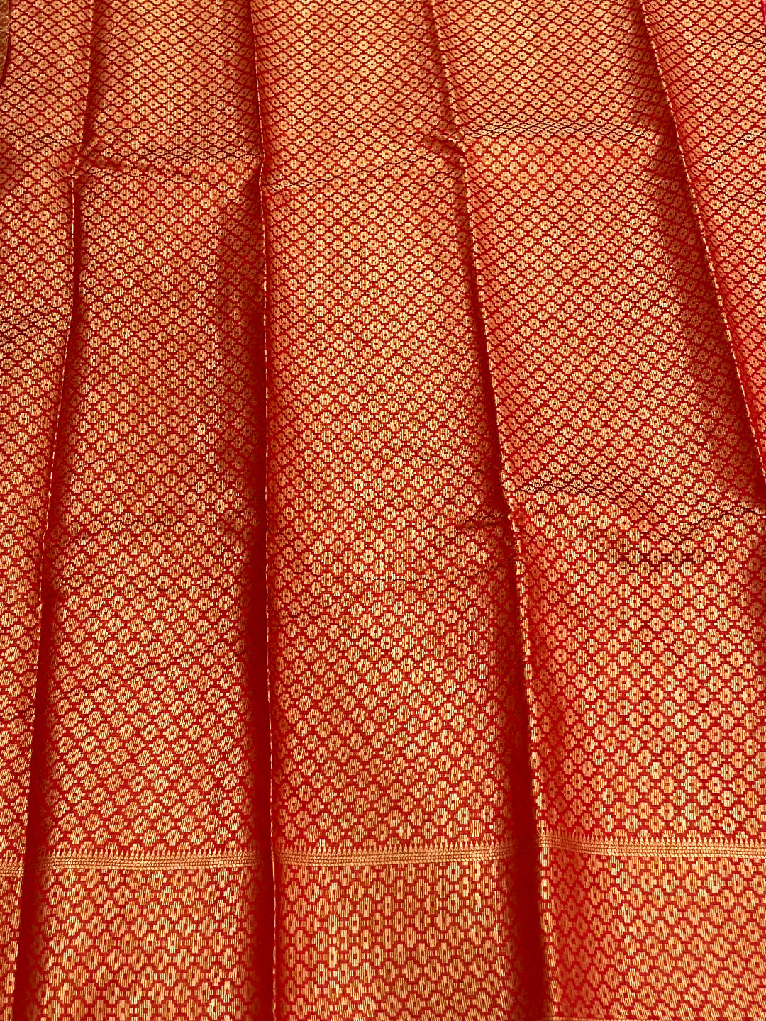 Gajri Soft Banarasi Patola Zari Party Wear Saree