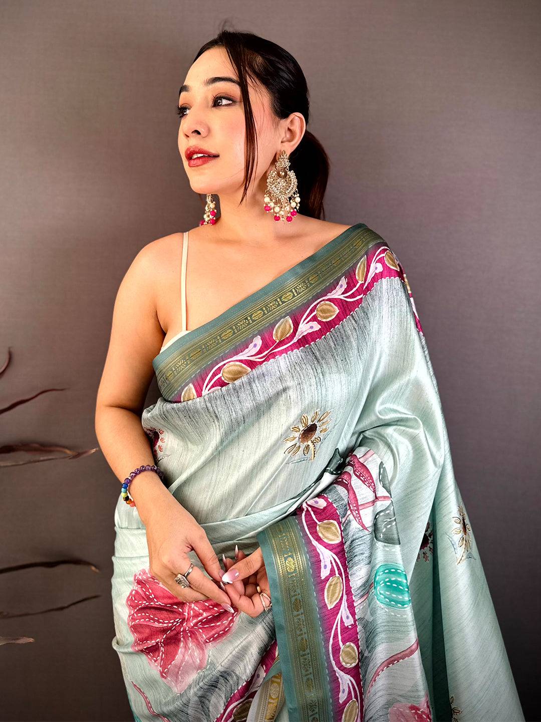 Opulent Rudraksh Zari Border Floral Saree