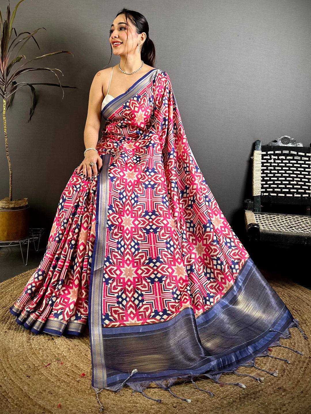 Artisan Gold Lakda Patta Kalamkari Saree