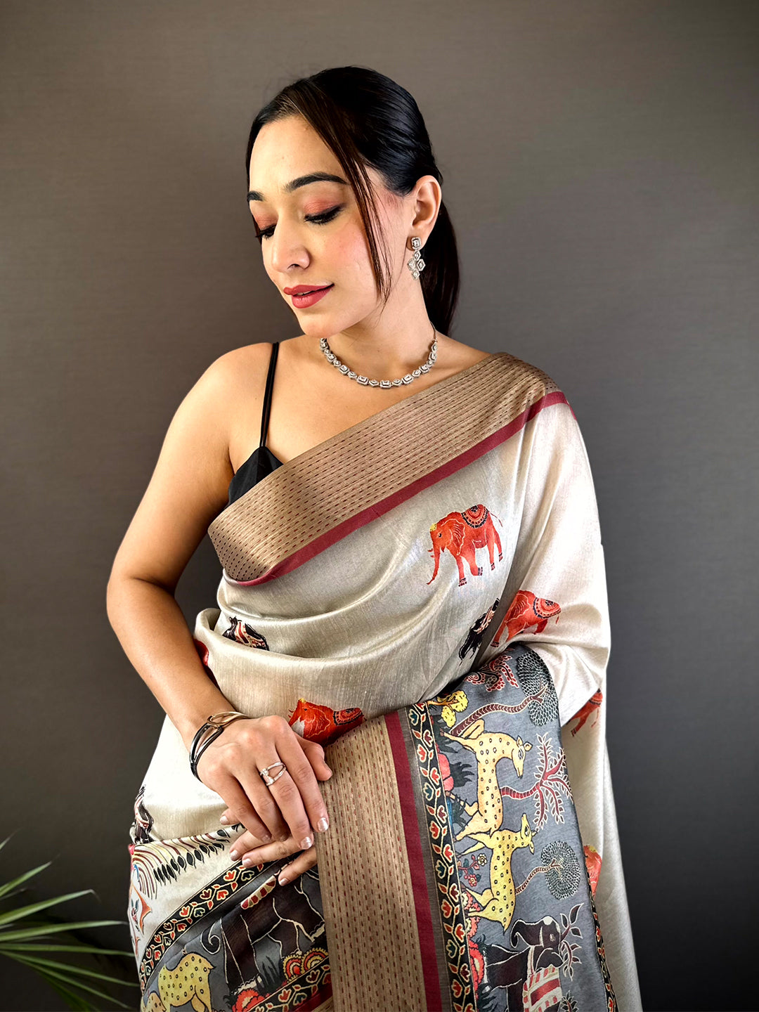 Ivory Digital Kalamkari Printed Tussar Silk Saree
