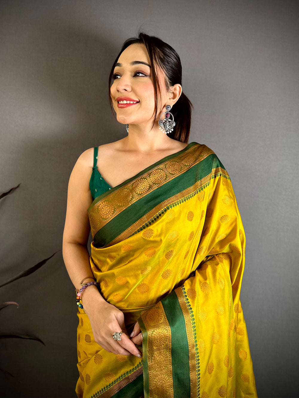 Elegant Bantex Border Banarasi Saree