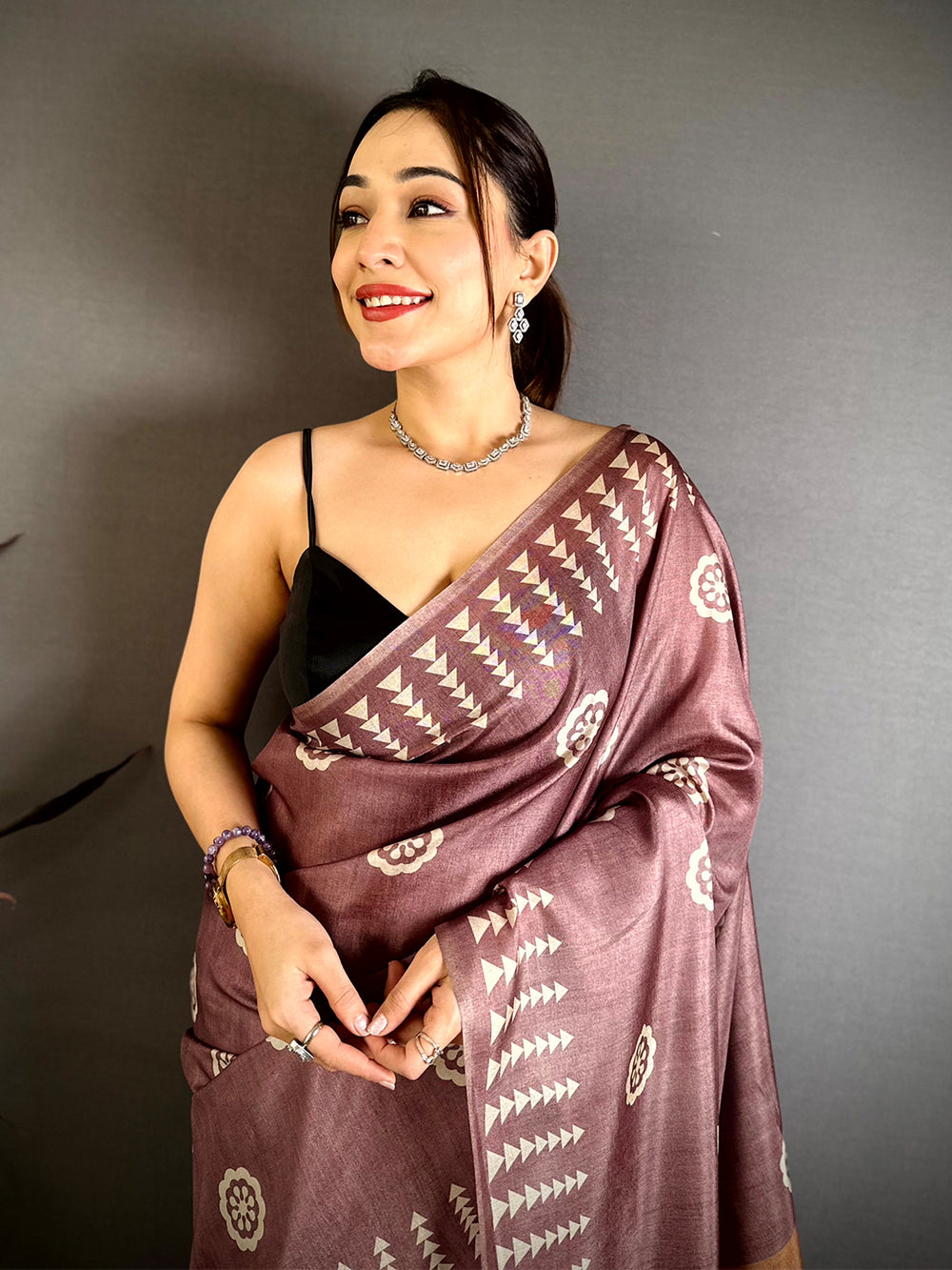 Regal Geometric Tussar Kalamkari Saree