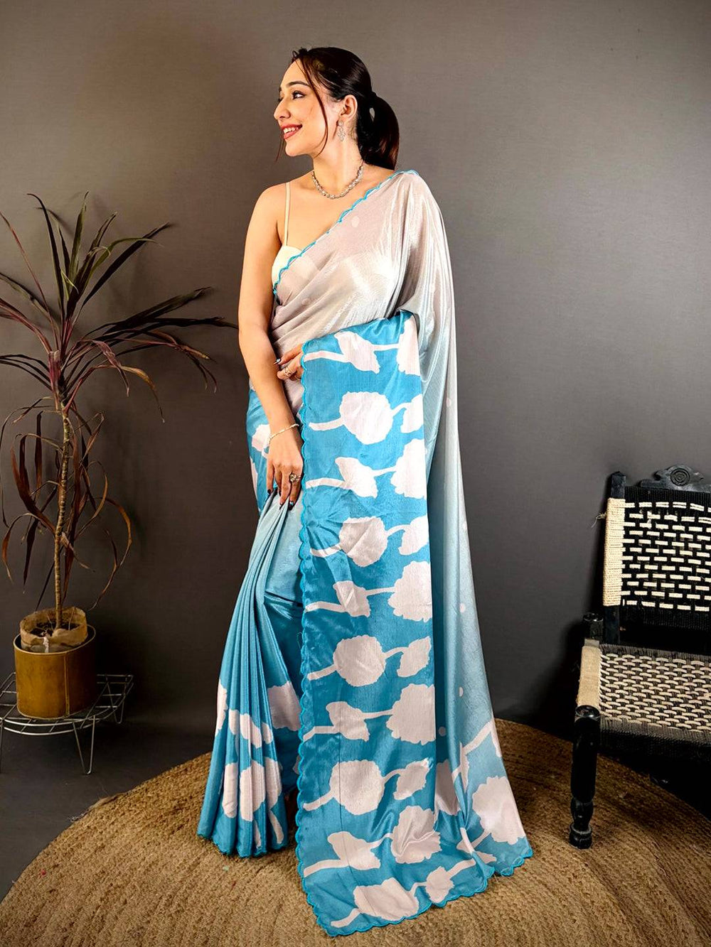 Elegant Floral Print Embroidered Chinnon Saree