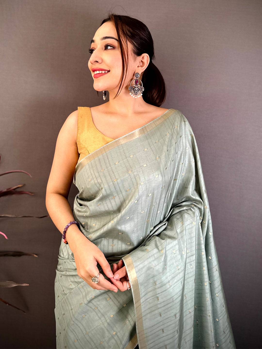 Royal Slub Tussar Zari Butti Weave Saree