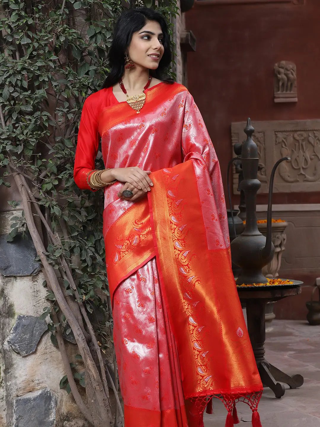 Kanjivaram Silk Saree With Zari Work