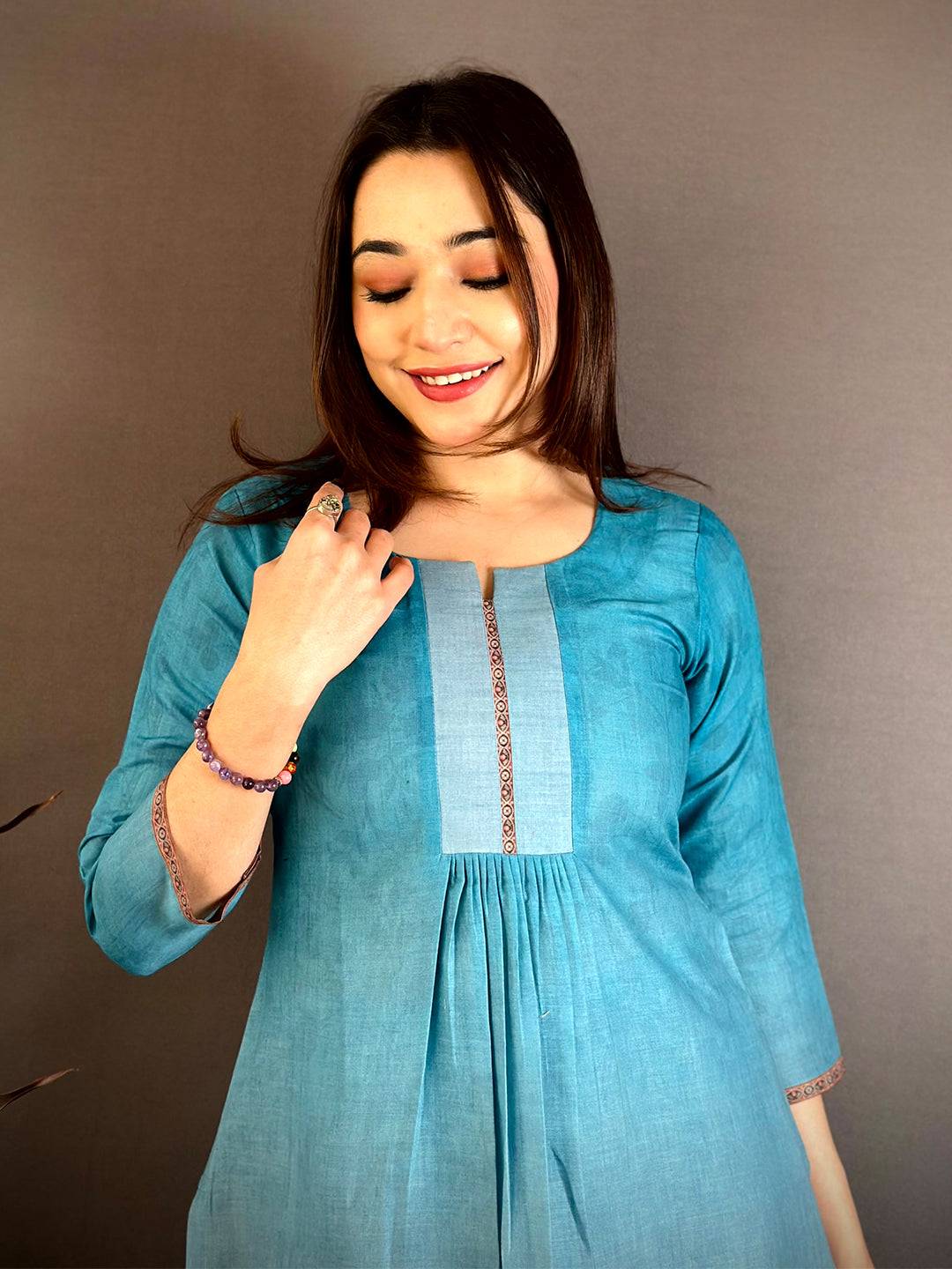 Classic Mughal Straight Kurti