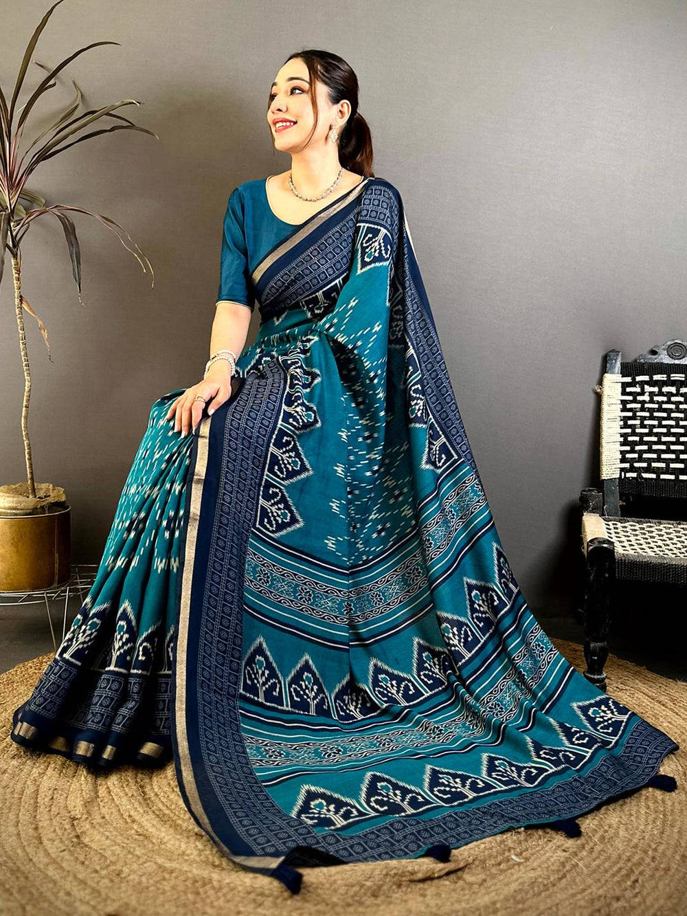 Teal Mul Cotton Ikkat Rudraksha Border Saree