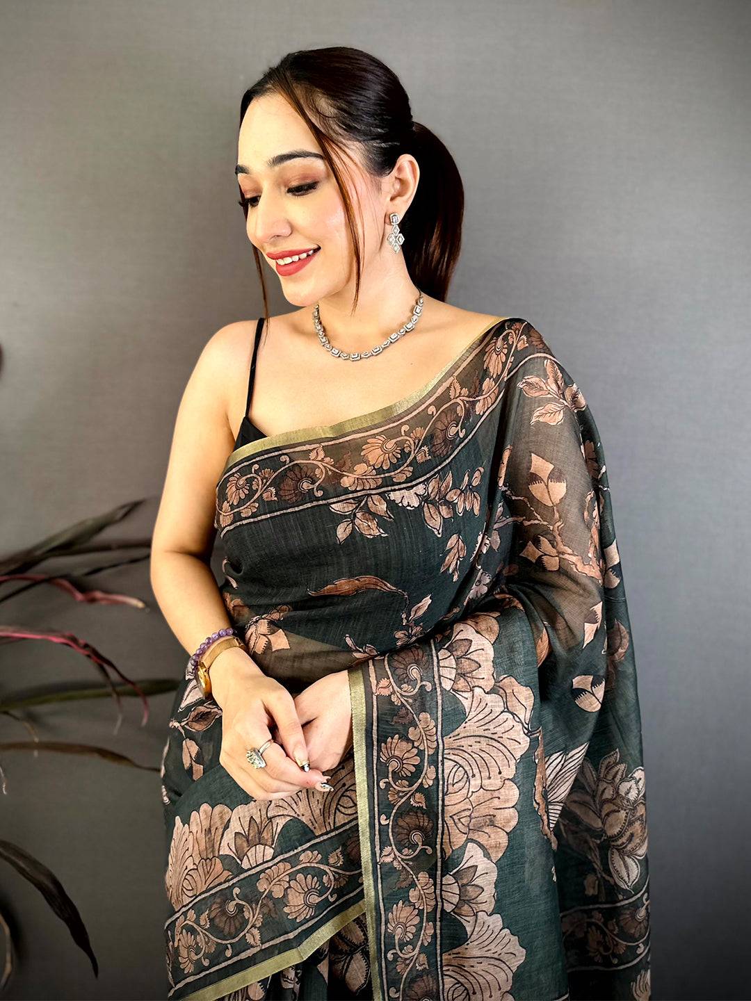 Classic Kalamkari Linen Weave Saree